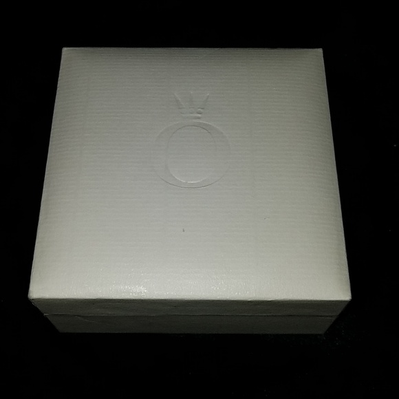 Empty Pandora Box - Picture 3 of 7